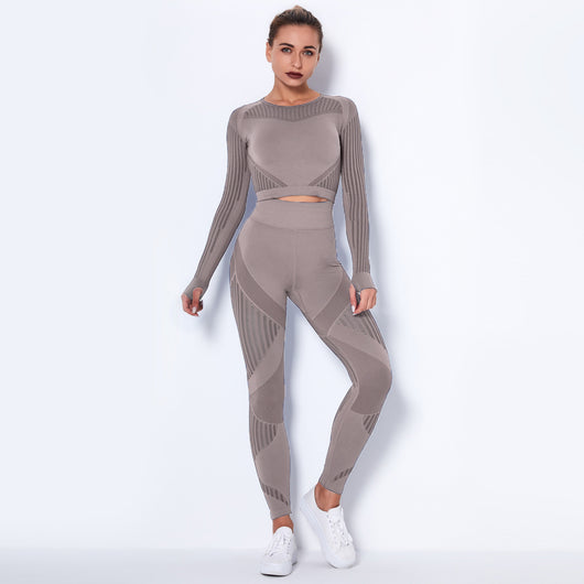 Conjunto de Yoga Absorbente sin Costuras con Manga Larga - Image 23