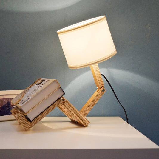 Lámpara de Mesa Humanoide de Diseño Moderno en Madera