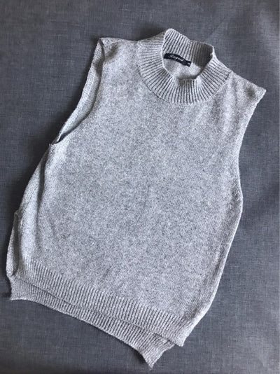Suéter Cuello Redondo con Solapa Versátil - Image 2