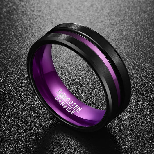 Anillo de Tungsteno para Hombre con Surco Frosted y Aro Interior Morado - Image 5