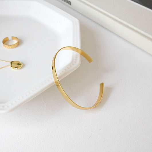 Joya de Oro para Mujer - Regalo Elegante y Sofisticado - Image 2