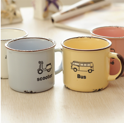 Taza de Viaje Esmaltada con Diseño de Auto - Taza de Café Térmica para Aventuras - Image 3
