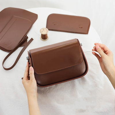 Bolso Bandolera Artesanal de Cuero para Mujer - Image 11