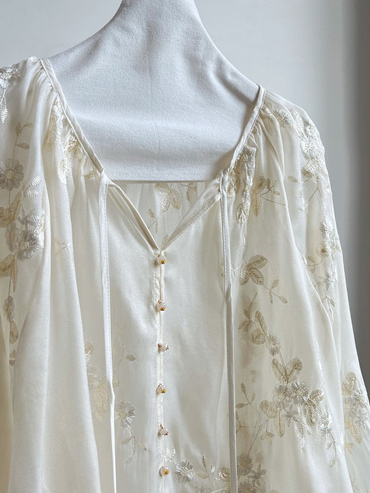 Vestido Camisero Bordado Estilo Chino Midi - Image 25