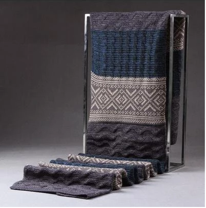 Bufanda Larga Tejida para Hombre - Calidez y Estilo - Image 7