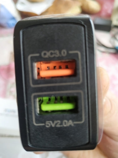 Cargador Rápido Dual USB Quick Charge 3.0 de 18W - Image 3