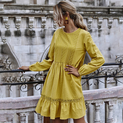 Vestido con Costura de Encaje Elegante - Image 4