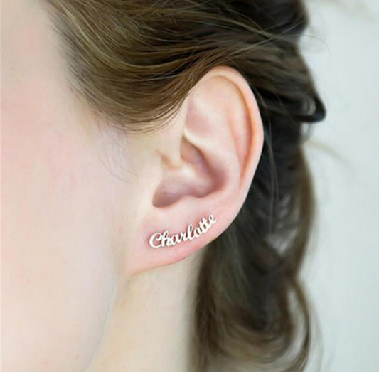 Aretes Personalizados con Iniciales - Regalo Perfecto con Nombre Grabado - Image 2