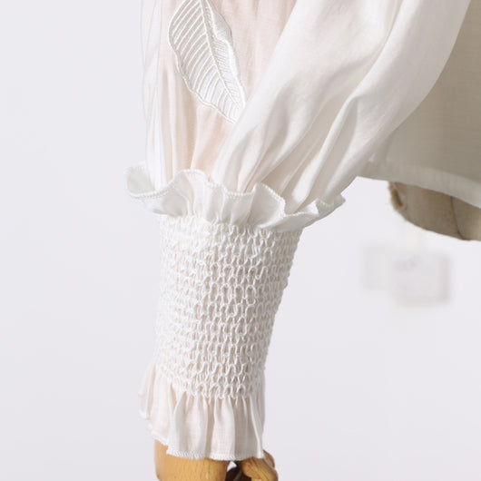 Blusa con Encaje Bordado Elegante - Image 5
