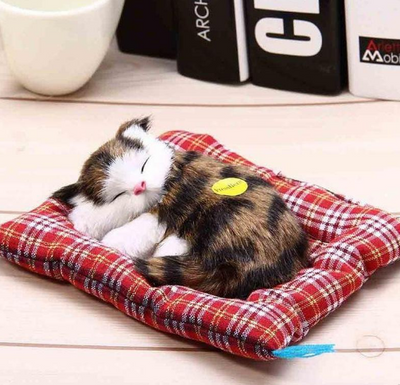 Muñeco Gato Durmiente con Sonido Maullido - Image 3