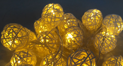 Luces LED de Bolas de Ratán - Image 7