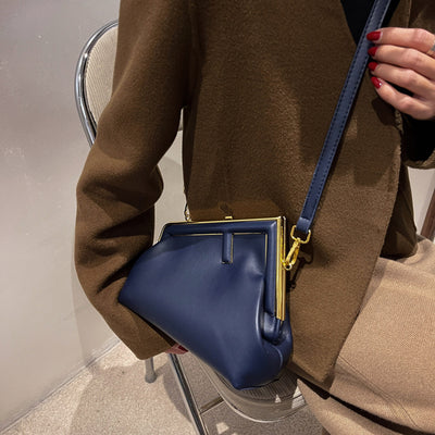 Bolsa Mensajero con Cierre de Hebilla - Estilo Moderno y Funcional - Image 12