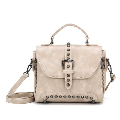 Bolso Vintage con Remaches - Image 15