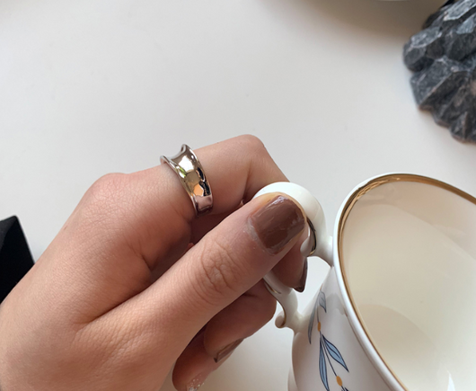Anillo de Plata S925 Diseño Irregular Cóncavo Minimalista - Image 19