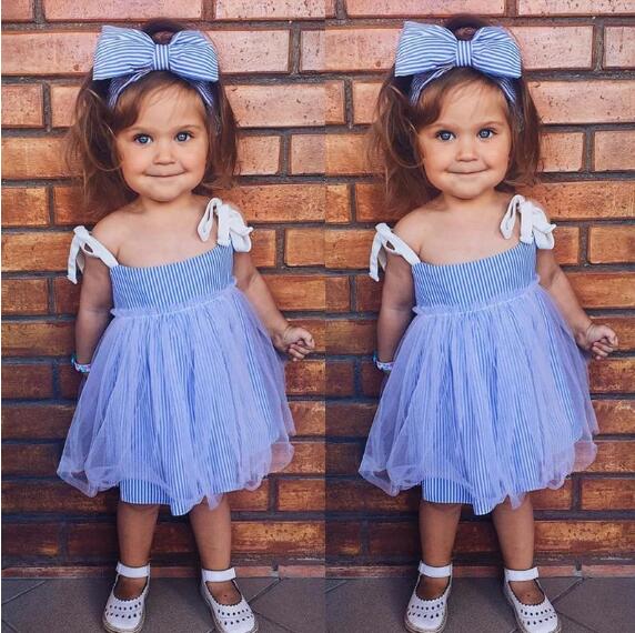 Vestido Infantil con Tirantes Cómodo y Adorable