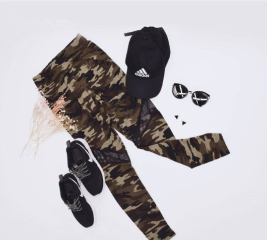 Leggins con Malla a Juego de Colores - Image 7