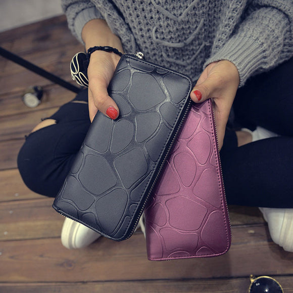 Cartera de Piedra PU - Diseño Minimalista y Duradero
