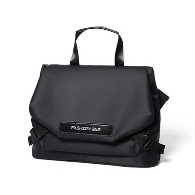 Bolsa Crossbody Impermeable para Ciclismo y Viajes - Compacta y Resistente - Image 6
