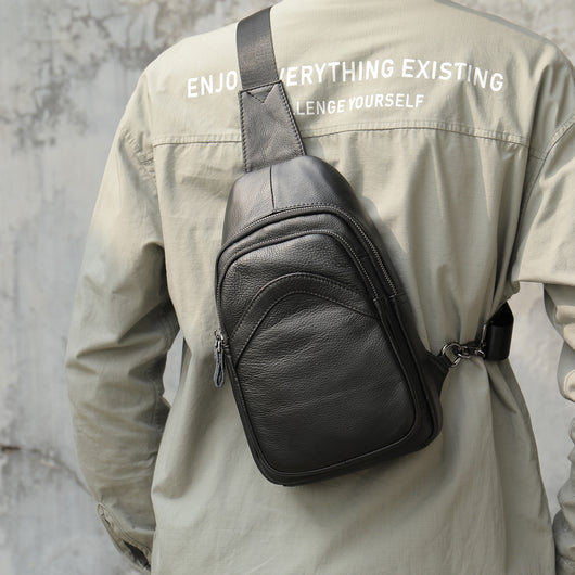 Bolso Bandolera de Cuero para Hombre - Diseño Deportivo y Casual - Image 5