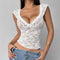 Top Corto de Encaje Escotado Transparente Ajustado