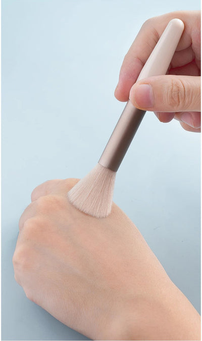 Set de 8 Brochas de Maquillaje Profesional Portátil - Image 14
