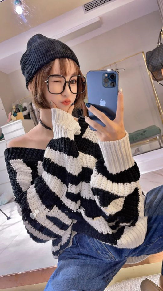 Suéter Estilo Occidental Cuello V Manga Larga Ajustable - Image 10