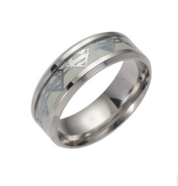 Anillo Luminoso Batman en Acero Inoxidable - Brilla en la Oscuridad - Image 4