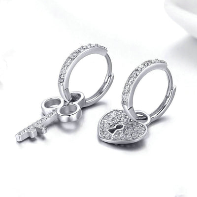 Aretes de Llave y Candado - Image 2