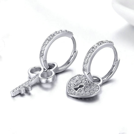 Aretes de Llave y Candado - Image 2