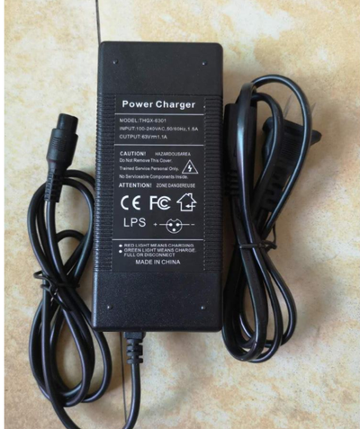 Cargador Universal 36V/54V para Patinetes Eléctricos de Dos Ruedas - Cable Rojo Aofeng - Image 4