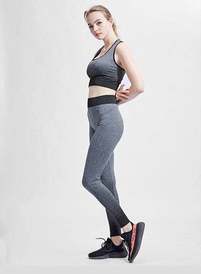 Conjunto Deportivo Yoga Mujer con Diseño Degradado - Top y Pantalones - Image 5