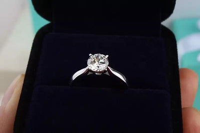 Anillo de Plata Esterlina con Diamante para Mujer - Image 2