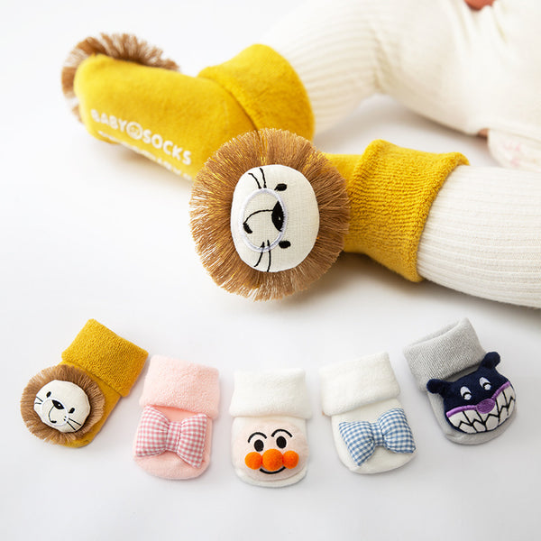 Calcetines Antideslizantes para Bebés y Niños con Diseños Divertidos