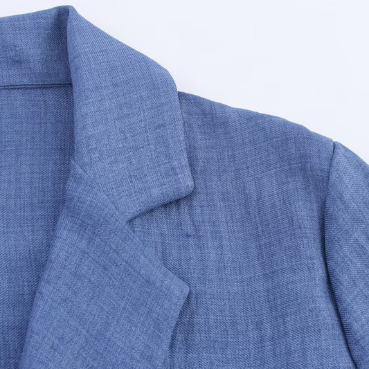 Blazer Elegante con Detalles Calados y Bordados para Mujer - Image 2