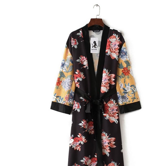 Cardigan Kimono Estampado Floral para Playa - Image 9
