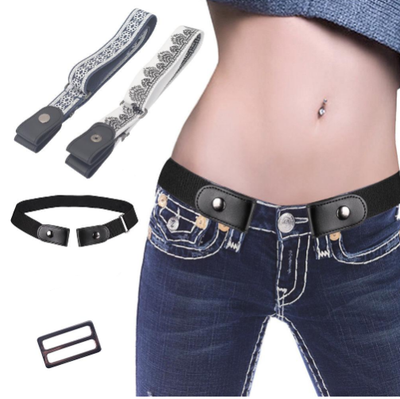 Beige elastic no-buckle belt with adjustable clips, designed for an invisible and comfortable fit.