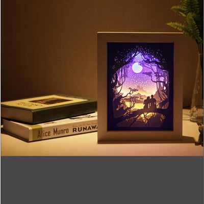 Lámpara de Mesa Recortada Luz y Sombra - Diseño Romántico Amantes de la Luna - Image 3