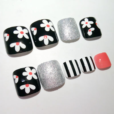 Caja de 24 Uñas Postizas Diseñadas Premium - Image 5
