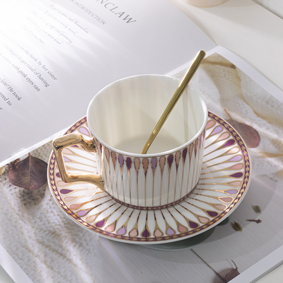 Taza de Té Inglés de la Tarde - Image 5