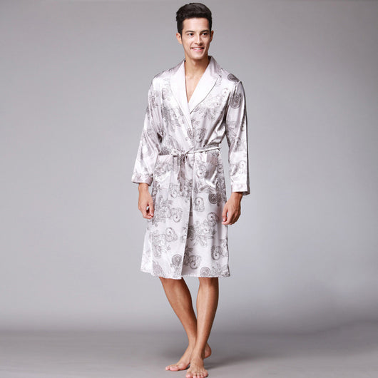 Bata de Seda para Hombre - Image 13