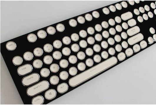 Teclado Mecánico Steampunk con Diseño de Máquina de Escribir - Image 3