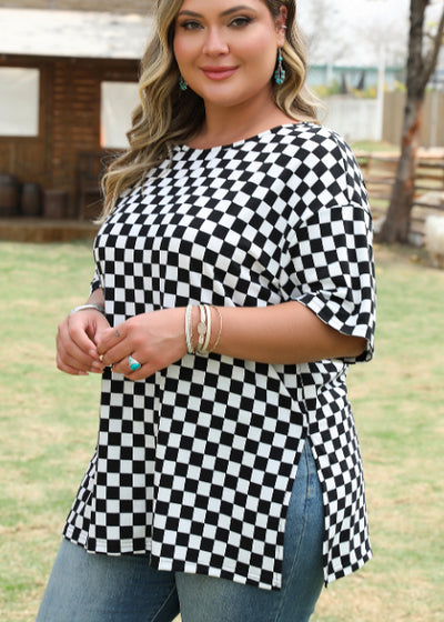 Blusa Talla Grande Estampado Cuadros Negro con Escotes Laterales - Image 9
