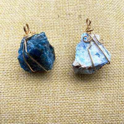 Collar de Cristal en Bruto con Alambre Hecho a Mano - Image 2