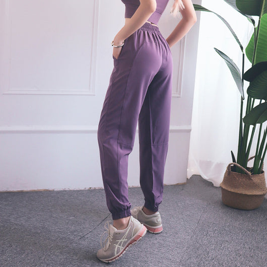 Pantalones de Yoga Deportivos de Secado Rápido con Refuerzo en Cadera - Image 8