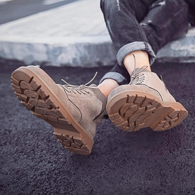 Botas Slip-On Bretto: Comodidad y Estilo sin Esfuerzo - Image 14