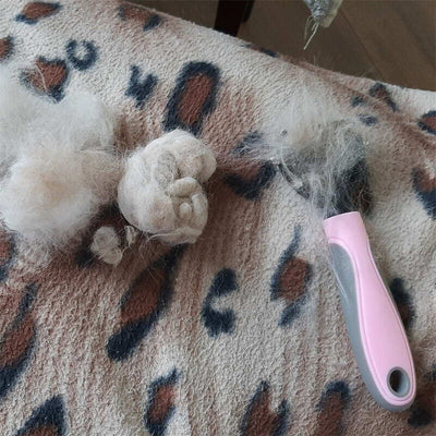 Peine Deshedding Doble Cara para Perros y Gatos - Rastrillo Desmantador Profesional - Image 9