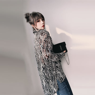 Blusa de Chifón con Cuello Parado y Volantes - Image 3