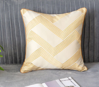 Funda de Almohada Europea Dorada Premium - Image 7