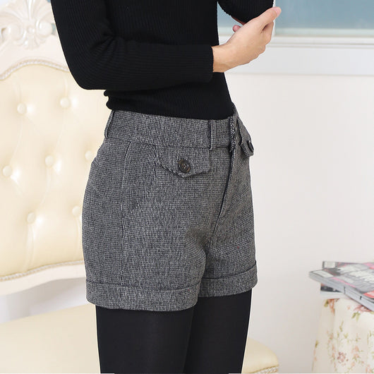 Shorts de Lana a Cuadros para Mujer - Estilo Casual y Elegante - Image 4