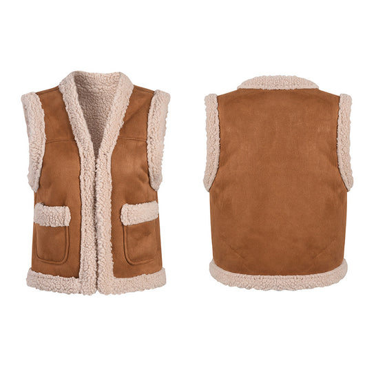 Conjunto de Moda Lisa Lamb: Chaleco, Camisa de Encaje y Blazer - Image 9